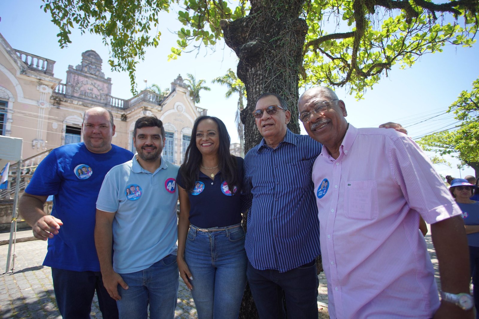 VALDERICO JUNIOR “ABRAÇA” COLÉGIO GENERAL OSÓRIO E ASSUME COMPROMISSO COM A CULTURA EM ILHÉUS