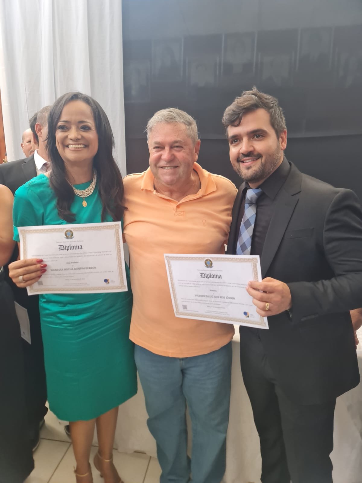 MANOELITO PUENTES CELEBRA DIPLOMAÇÃO DO GOVERNO DA RENOVAÇÃO EM ILHÉUS